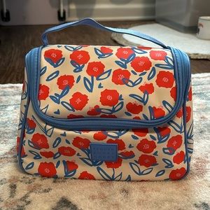 Tender Love + Carry Makeup Bag